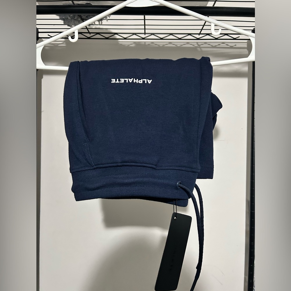 New Alphalete Essential Short True Navy Medium